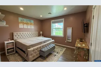 38053 Robinson Dr, Scio, OR 97374 - Photo 15
