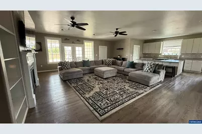 38053 Robinson Dr, Scio, OR 97374 - Photo 11
