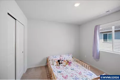 537 Russell Dr, Lebanon, OR 97355 - Photo 19