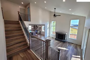 Model W NW Coast Mountain Dr, Dallas, OR 97338 - Photo 37