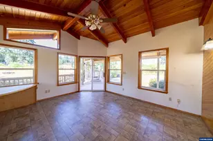 11124 Wagner Rd, Lyons, OR 97358 - Photo 21