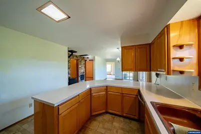 11124 Wagner Rd, Lyons, OR 97358 - Photo 9