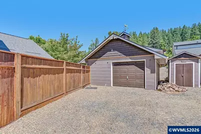 359 Kirk Av, Brownsville, OR 97327 - Photo 37