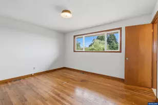 1514 37th Ave NW, Salem, OR 97304 - Photo 29