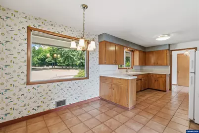 1514 37th Av NW, Salem, OR 97304 - Photo 11