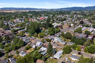 452 College St S, Monmouth, OR 97361 - Photo 47