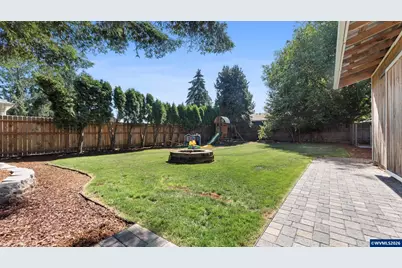 452 College St S, Monmouth, OR 97361 - Photo 31