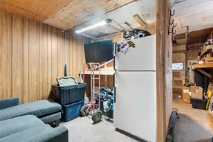 452 College St S, Monmouth, OR 97361 - Photo 21