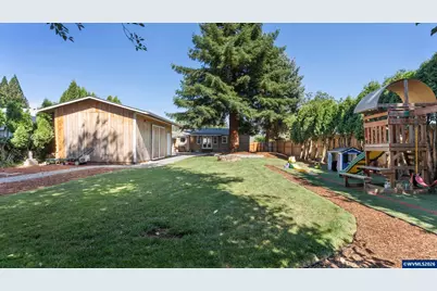 452 College St S, Monmouth, OR 97361 - Photo 35