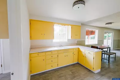 1210 Riverbend Rd NW, Salem, OR 97304 - Photo 7