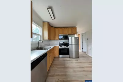 911 Jq Adams St, Oregon City, OR 97045 - Photo 5