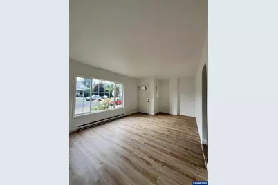 911 Jq Adams St, Oregon City, OR 97045 - Photo 3
