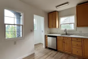 911 Jq Adams St, Oregon City, OR 97045 - Photo 17