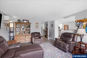 1023 Josephine St E, Monmouth, OR 97361 - Photo 5