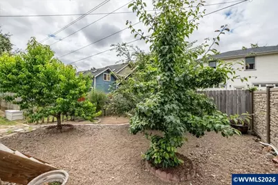 1023 Josephine St E, Monmouth, OR 97361 - Photo 31