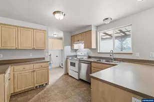 4000 SW West Hills Rd, Corvallis, OR 97333 - Photo 11
