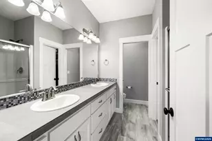 1293 S 9th St, Independence, OR 97351 - Photo 19