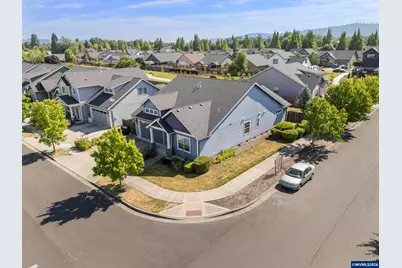 1293 S 9th St, Independence, OR 97351 - Photo 29