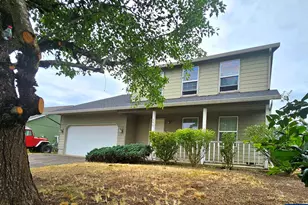 391 Hobson St, Stayton, OR 97383 - Photo 3