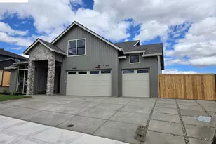 Model Yy NW Coast Mountain Dr, Dallas, OR 97338 - Photo 3