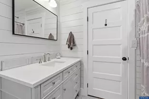 5801 NE Abbey Rd, Carlton, OR 97111 - Photo 19