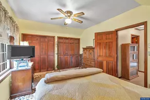 21945 SW Cherry Hill Rd, Sheridan, OR 97378 - Photo 17