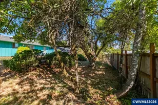 635 SW 56th St, Corvallis, OR 97333 - Photo 39
