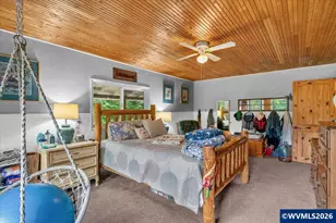 22606 Milk Ranch (&amp 22608) Rd NE, Scotts Mills, OR 97375 - Photo 17