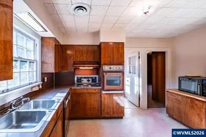 1840 Broadway St SW, Albany, OR 97321 - Photo 15