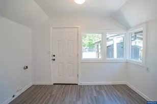 127 S Williams St, Lebanon, OR 97355 - Photo 9