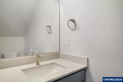 221 NW Royal Av, Dallas, OR 97338 - Photo 13