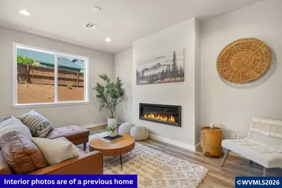 221 NW Royal Av, Dallas, OR 97338 - Photo 7