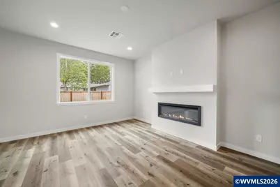 221 NW Royal Av, Dallas, OR 97338 - Photo 5