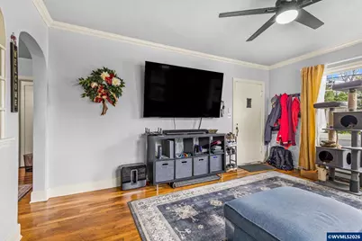 1080 Garnet St NE, Salem, OR 97301 - Photo 7