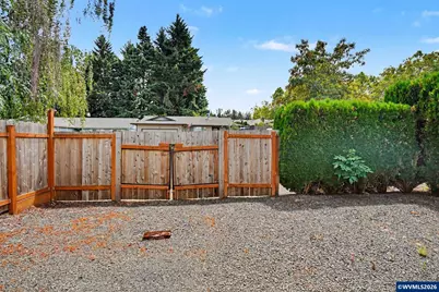 5275 Faircrest Ct SE, Salem, OR 97306 - Photo 45