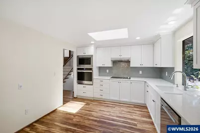 3850 NW Elmwood Dr, Corvallis, OR 97330 - Photo 9
