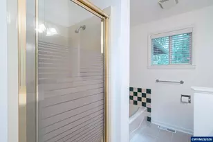 3864 Spring St S, Salem, OR 97302 - Photo 41