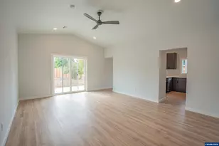 4517 Live Oak St, Sweet Home, OR 97386 - Photo 5