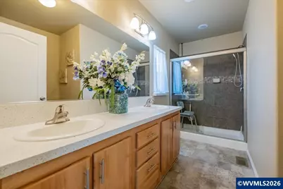 300 SE Lacreole #212 Dr, Dallas, OR 97338 - Photo 5