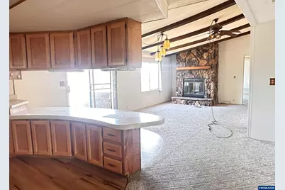 5422 Portland Rd NE #129, Salem, OR 97305 - Photo 11