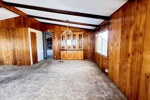 5422 Portland Rd NE, Salem, OR 97305 - Photo 7
