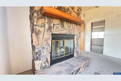 5422 Portland Rd NE #129, Salem, OR 97305 - Photo 13