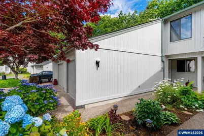 1510 Madras St SE, Salem, OR 97306 - Photo 1