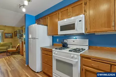 1510 Madras St SE, Salem, OR 97306 - Photo 9