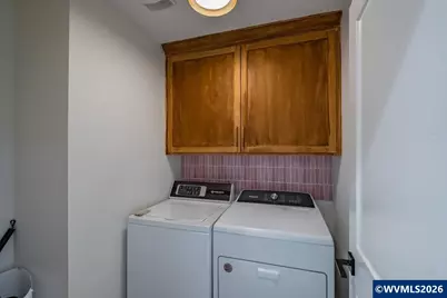 1455 Broadway Av N, Monmouth, OR 97361 - Photo 33