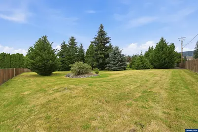 400 Hickory Ct, Lyons, OR 97358 - Photo 11