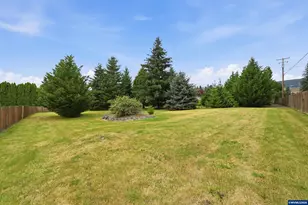 400 Hickory Ct, Lyons, OR 97358 - Photo 11