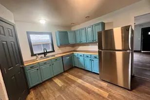 1551 SW Ellis St, Dallas, OR 97338 - Photo 7