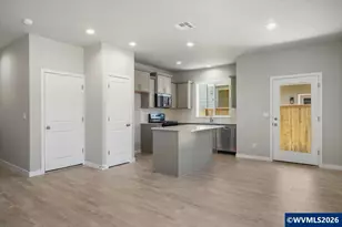7426 SE Berg Dr, Corvallis, OR 97330 - Photo 9