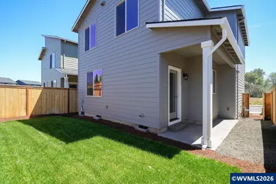 7426 SE Berg Dr, Corvallis, OR 97330 - Photo 5